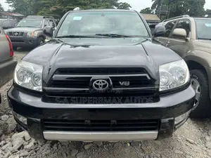 Toyota 4-Runner Limited 4x4 V6 2007 Black