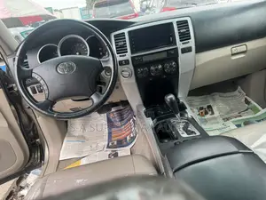 Toyota 4-Runner Limited 4x4 V6 2006 Gold
