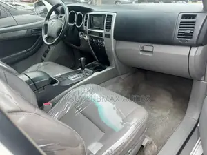 Toyota 4-Runner Limited 4x4 2004 White