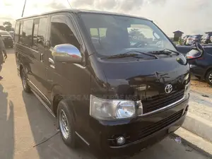 Toyota HiAce 2012 Black