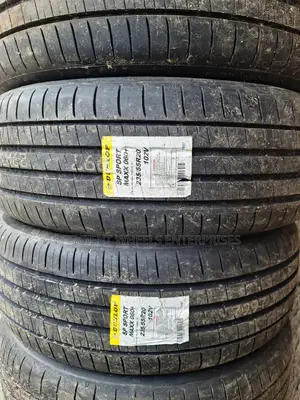 235/55r20 DUNLOP