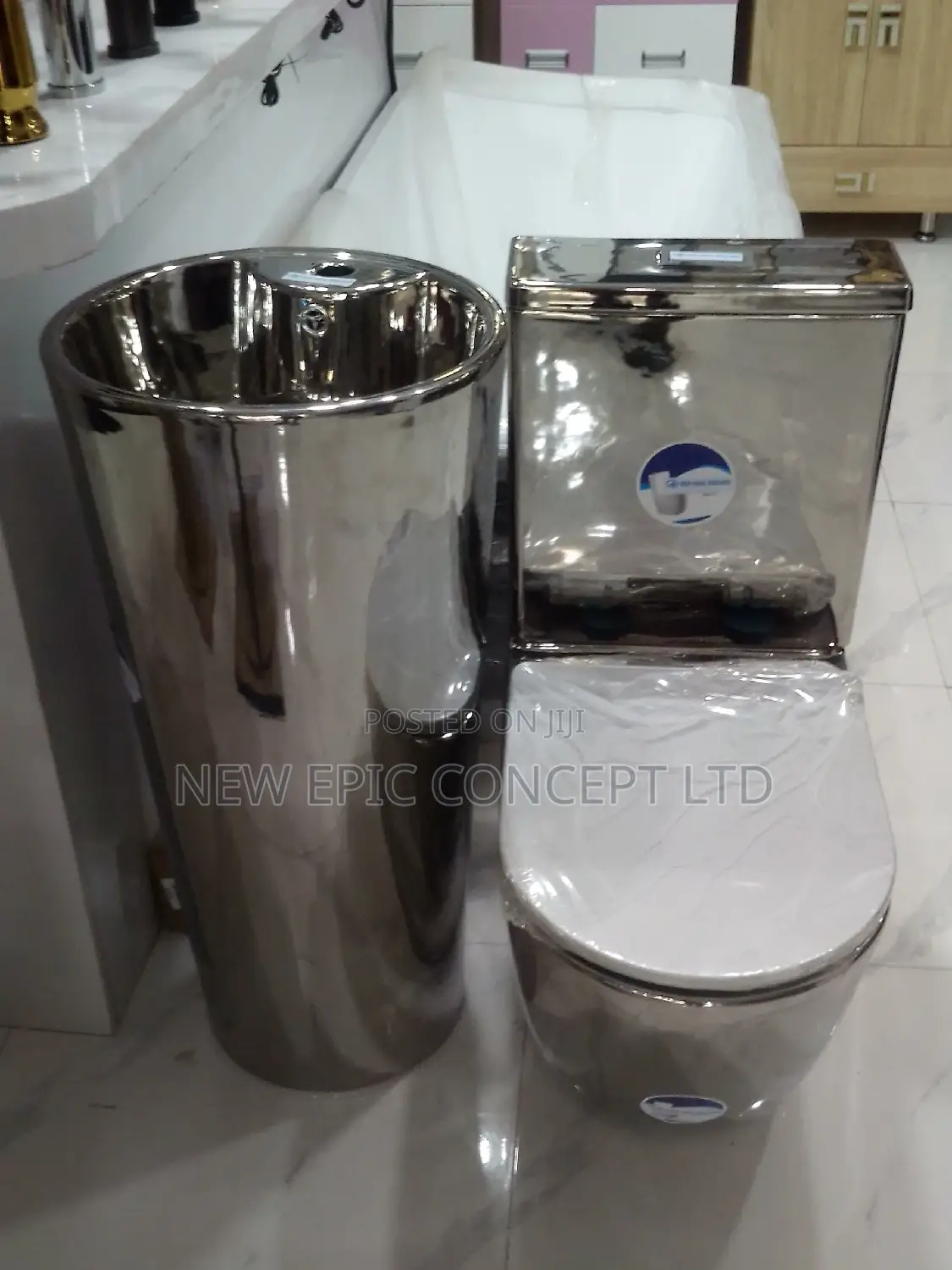 Executive Stainless Wc
