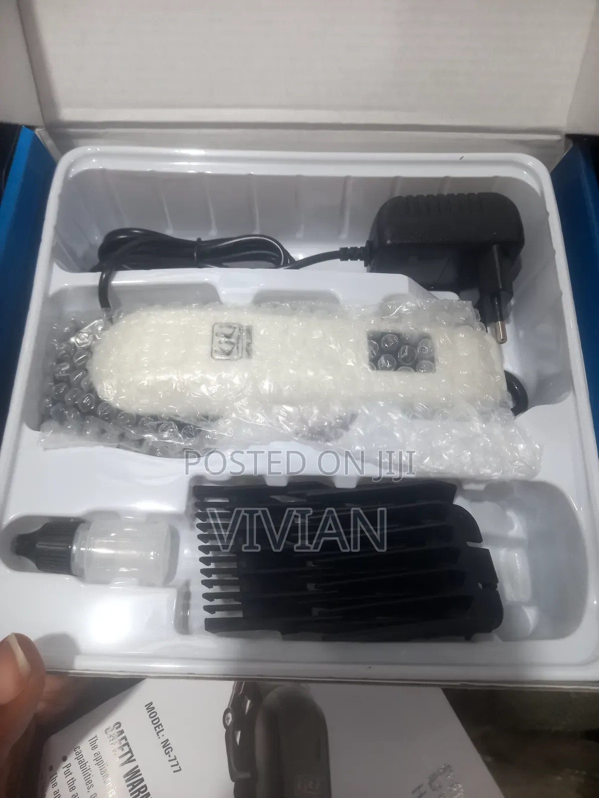 Kiki Rechargeable Clipper
