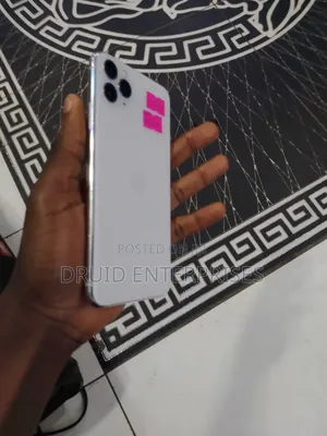 Apple iPhone 11 Pro Max 64 GB White