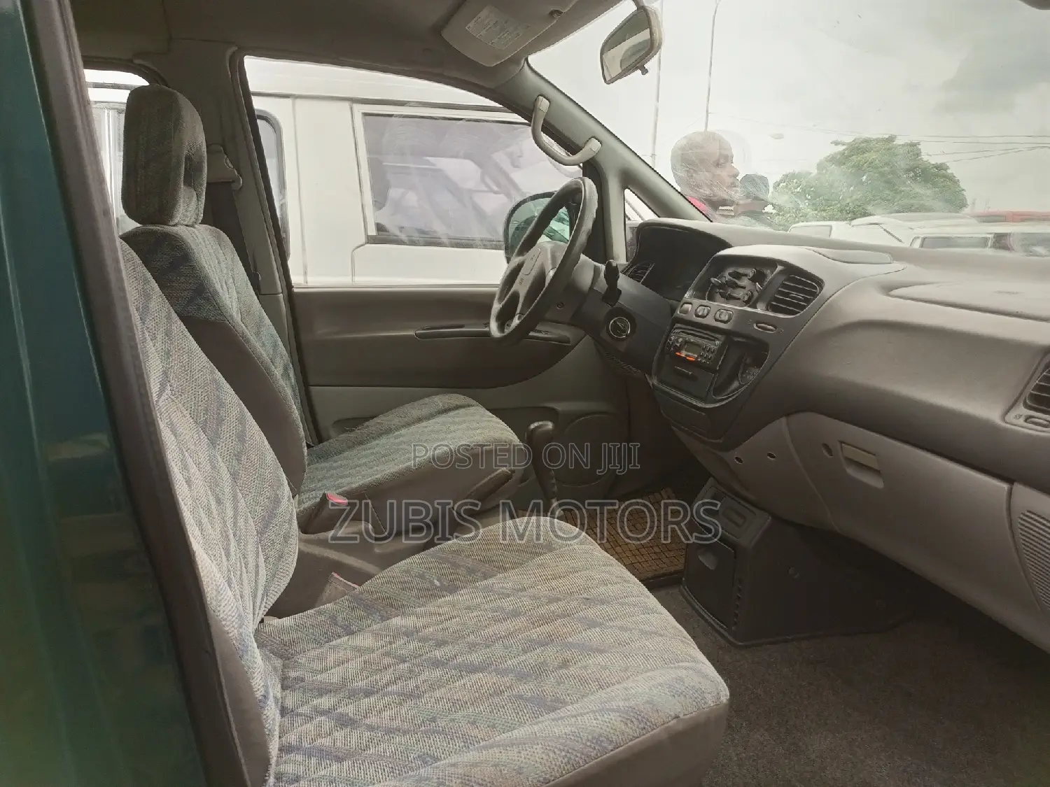 Mitsubishi Space Gear 2007 Green