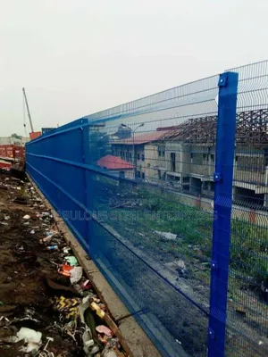 "3x'/2 Panel Mesh Blue Colour