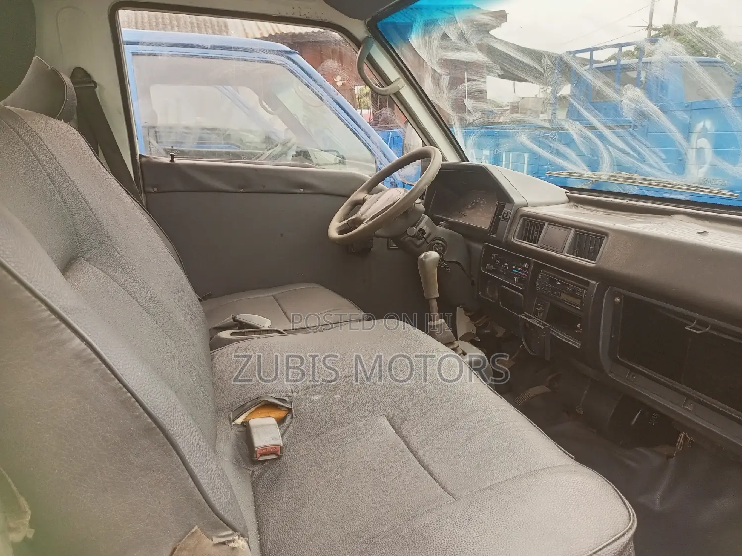 Mitsubishi Delica 2009 White