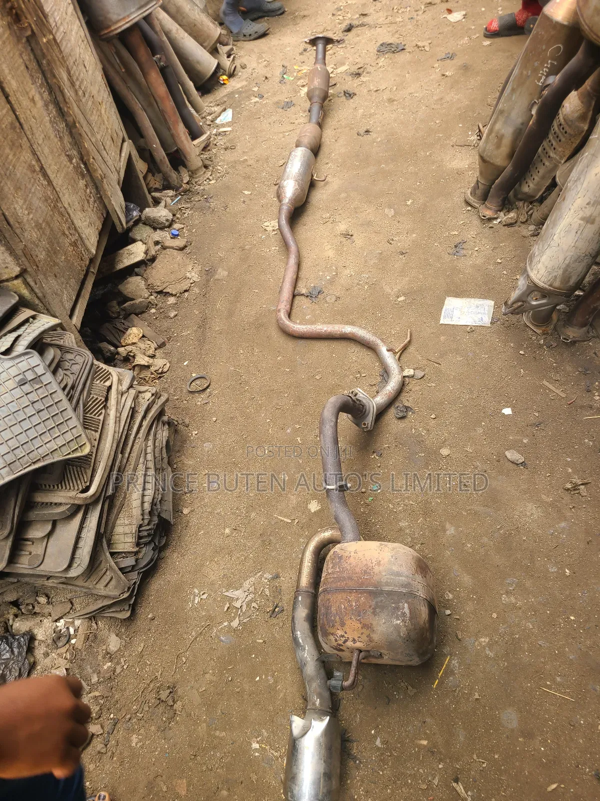 Complete Catalyst and Exhaust Yaris