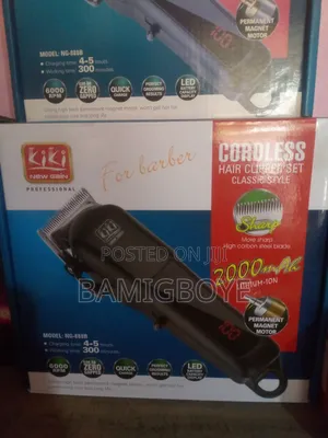 Kiki Rechargeable Clipper