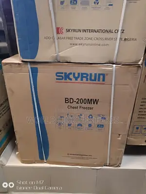 Skeyrun Chest Freezer Model BD-200