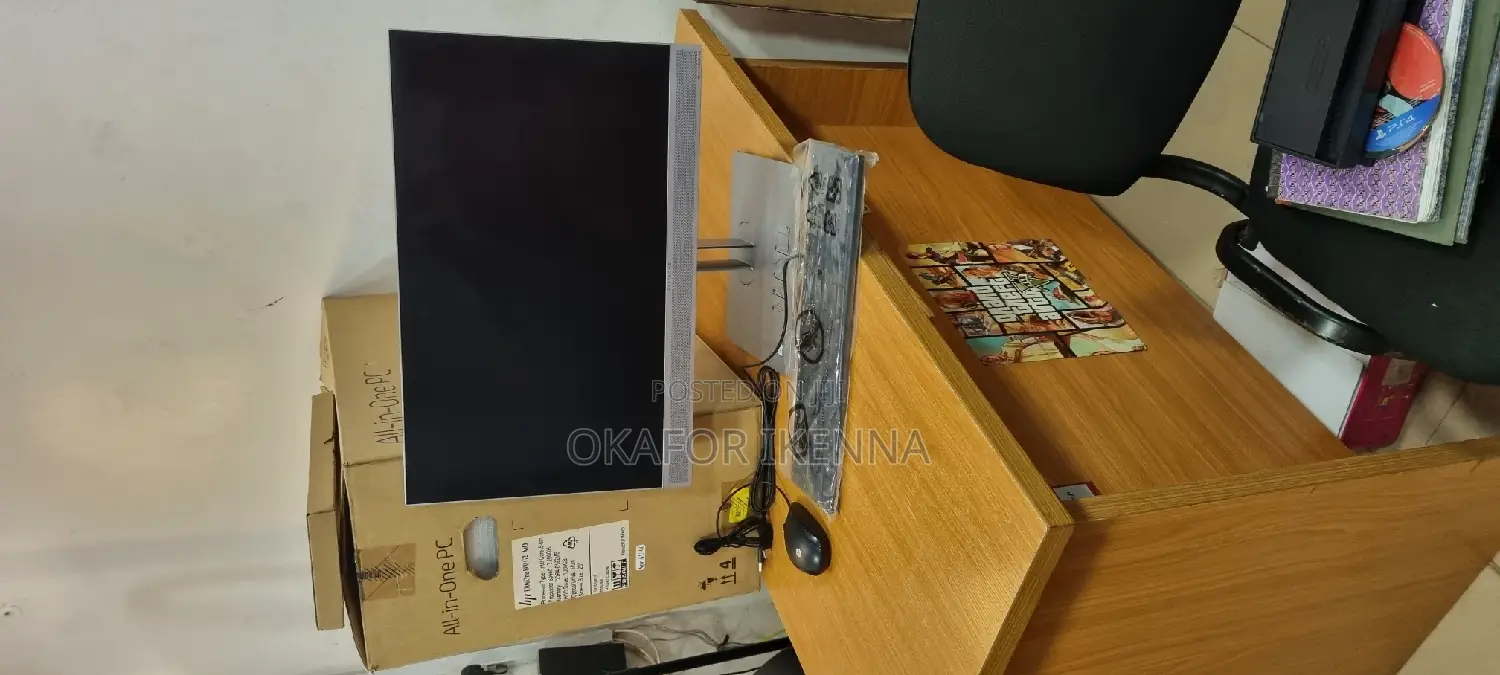 New Desktop Computer HP EliteOne 800 G3 8GB Intel Core I5 HDD 2T