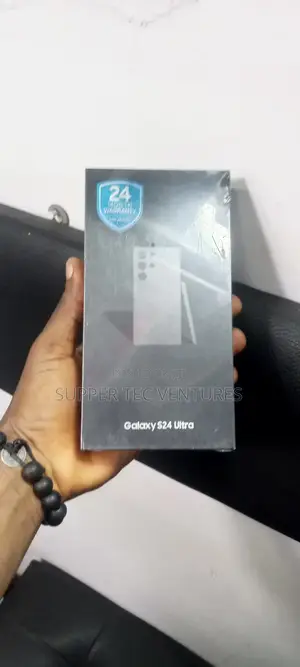 New Samsung Galaxy S24 Ultra 256 GB