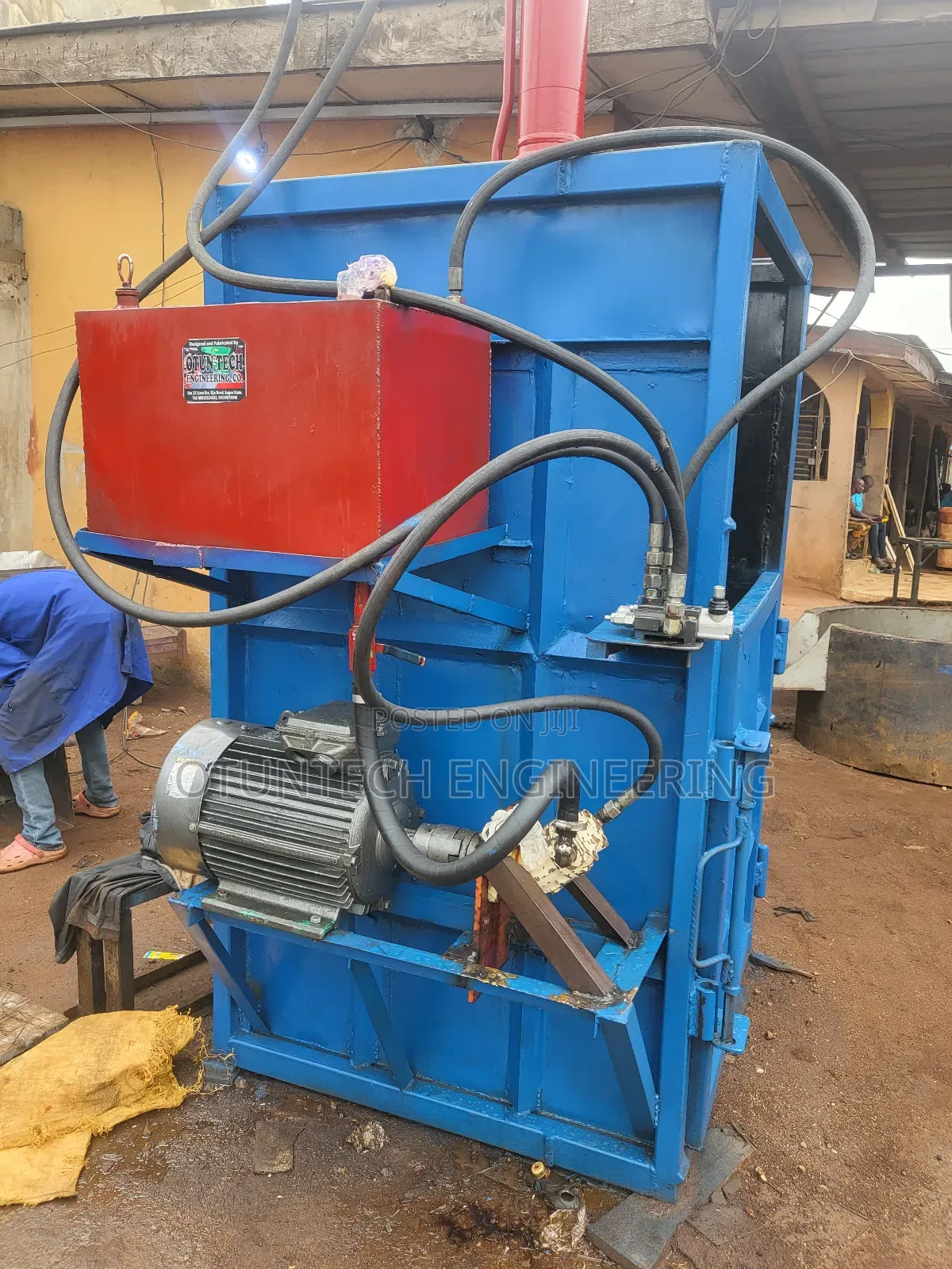Plastic Bailing Machine