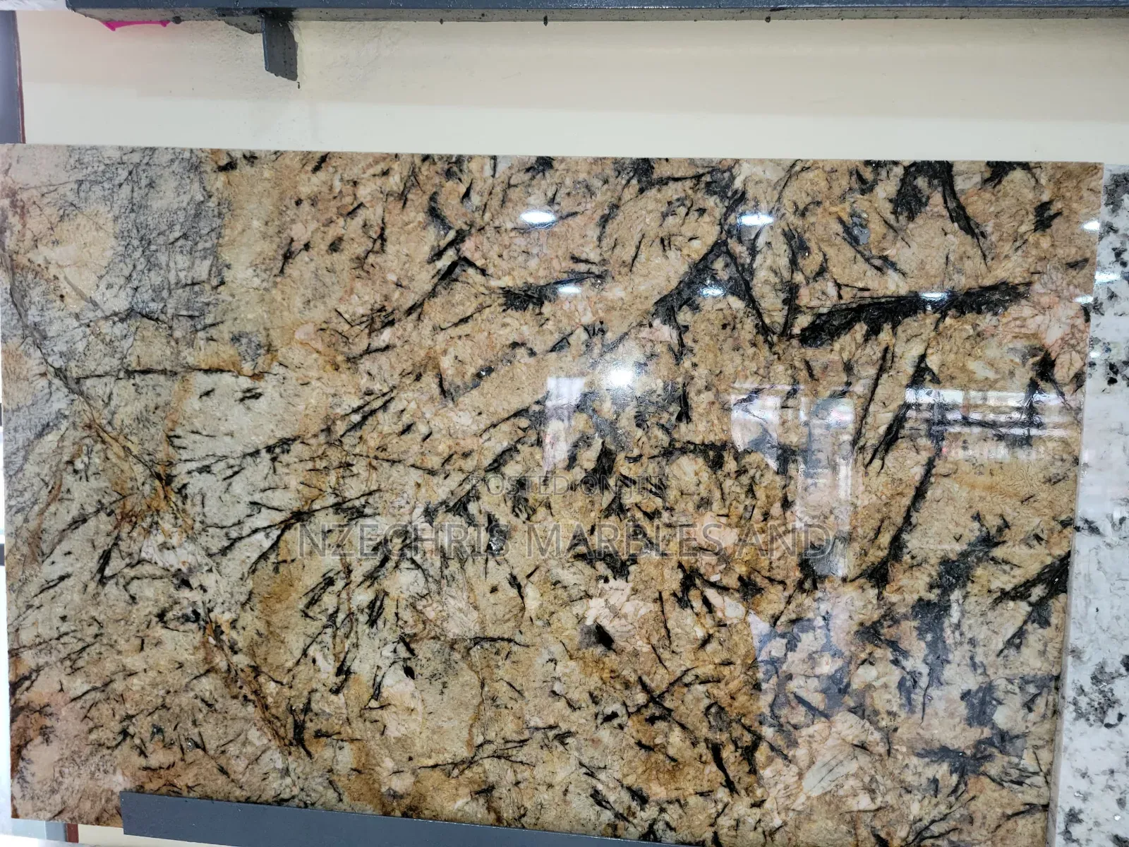 Italian Granite Tiles and Slab