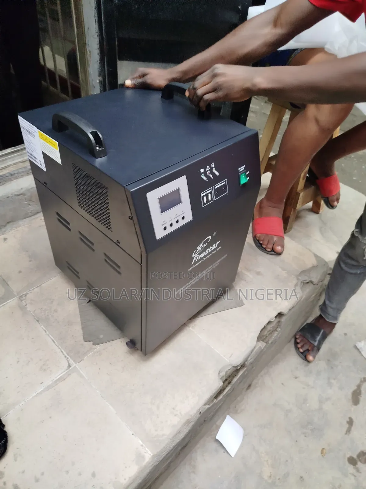 2000ws Solar Generator