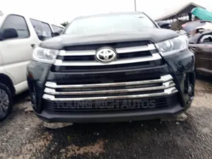 Toyota Highlander 2015 Black