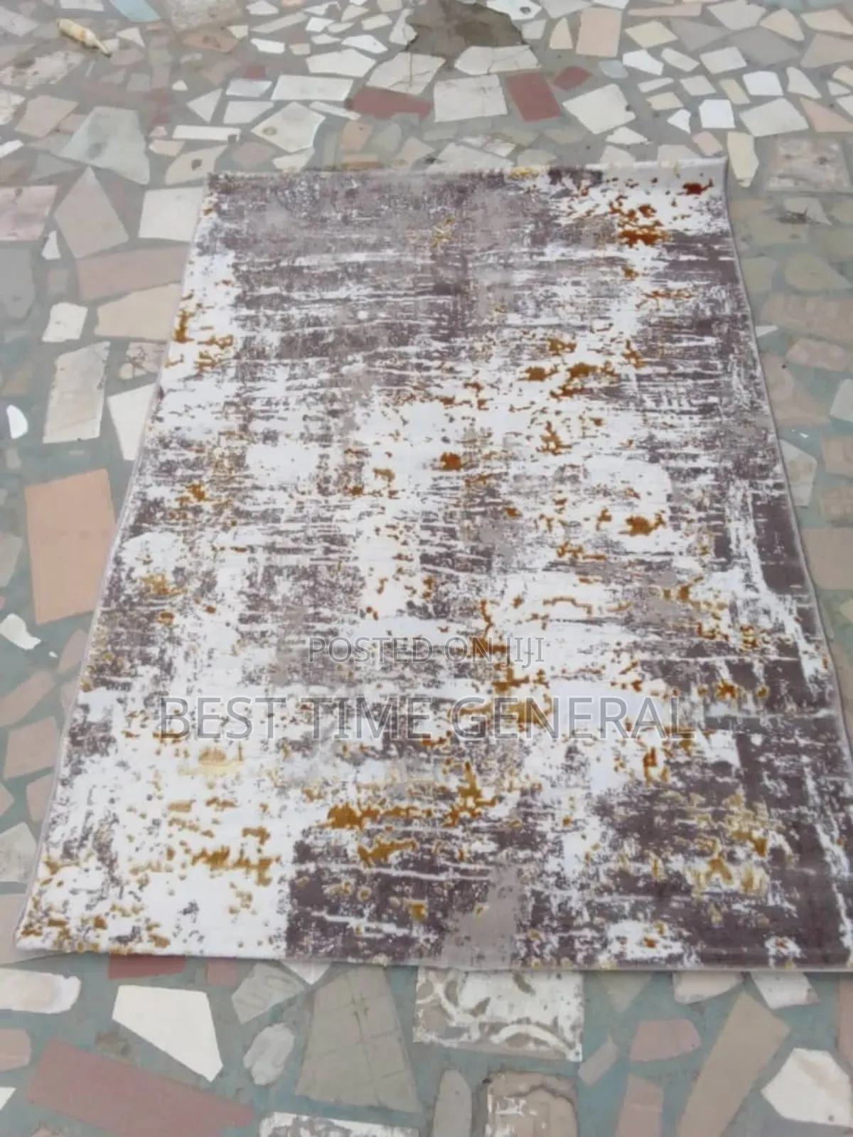 Luxury Exclusive Center Rug