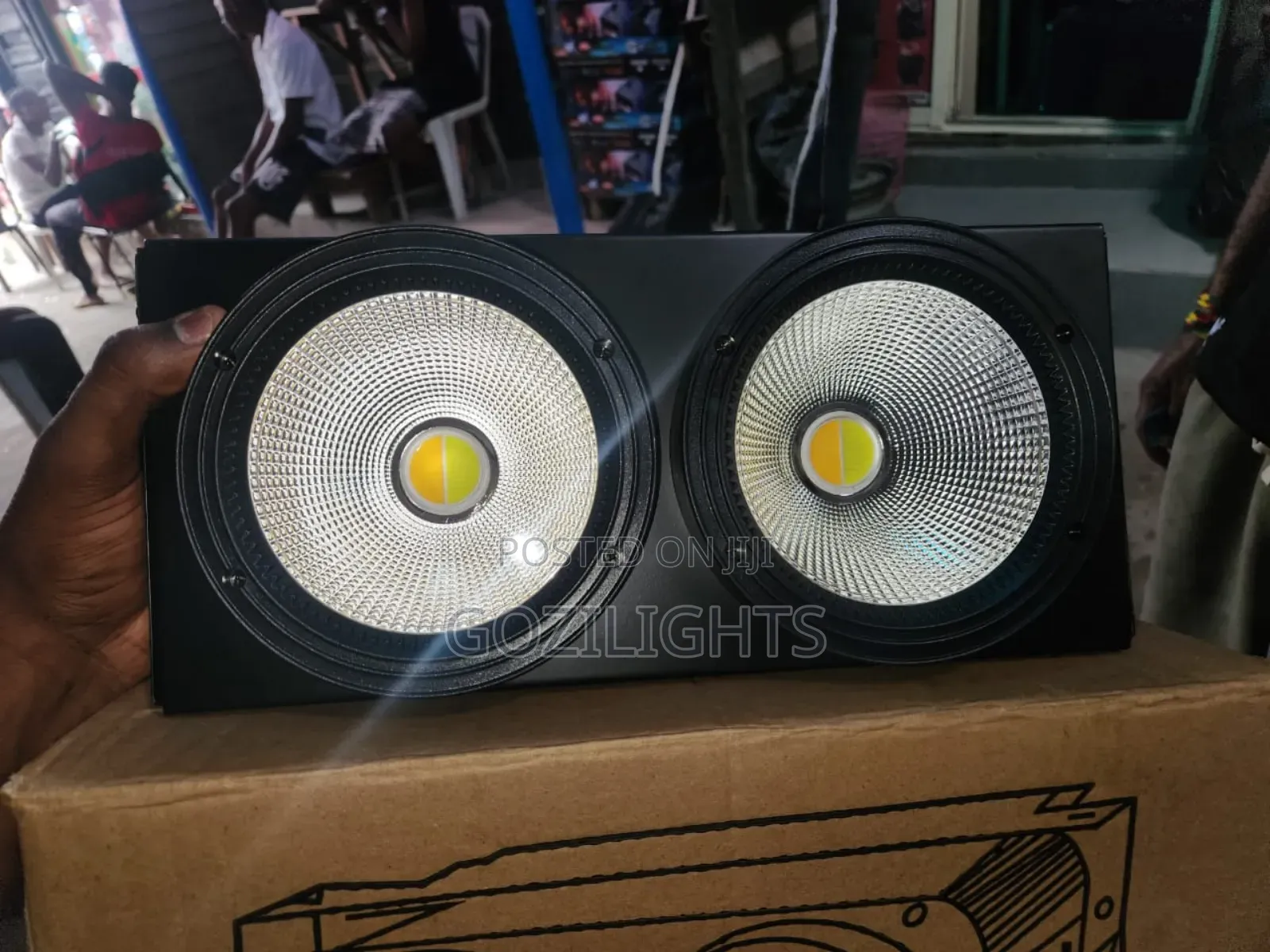 Blinder Light 200w 2eyes 2in1