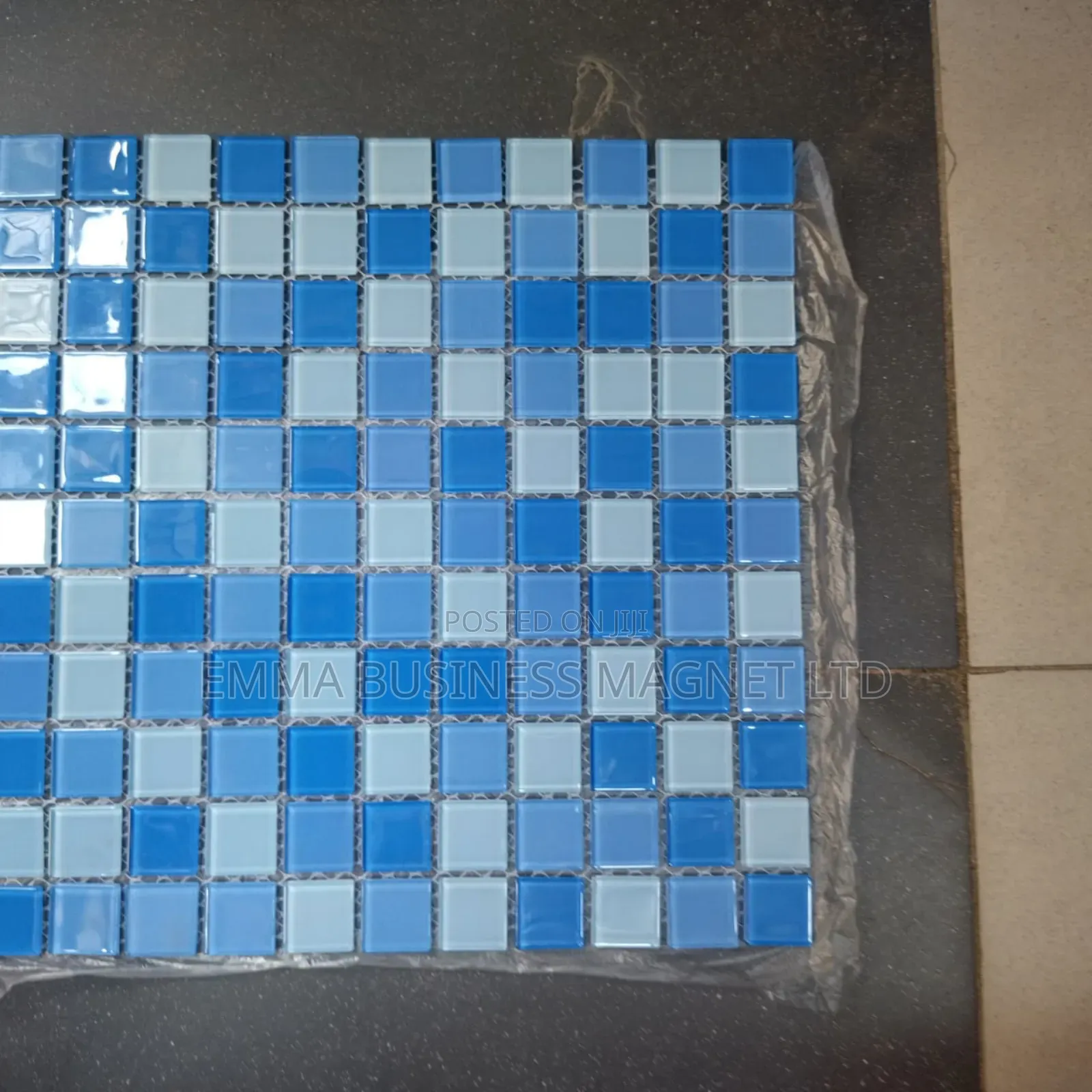 30x30 High Quality Mosaic Wall Tiles