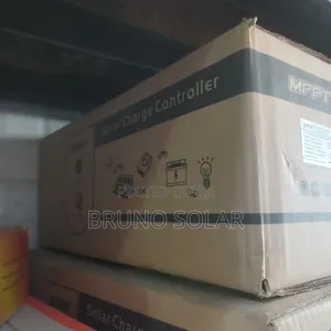 100A MPPT Changer Controller