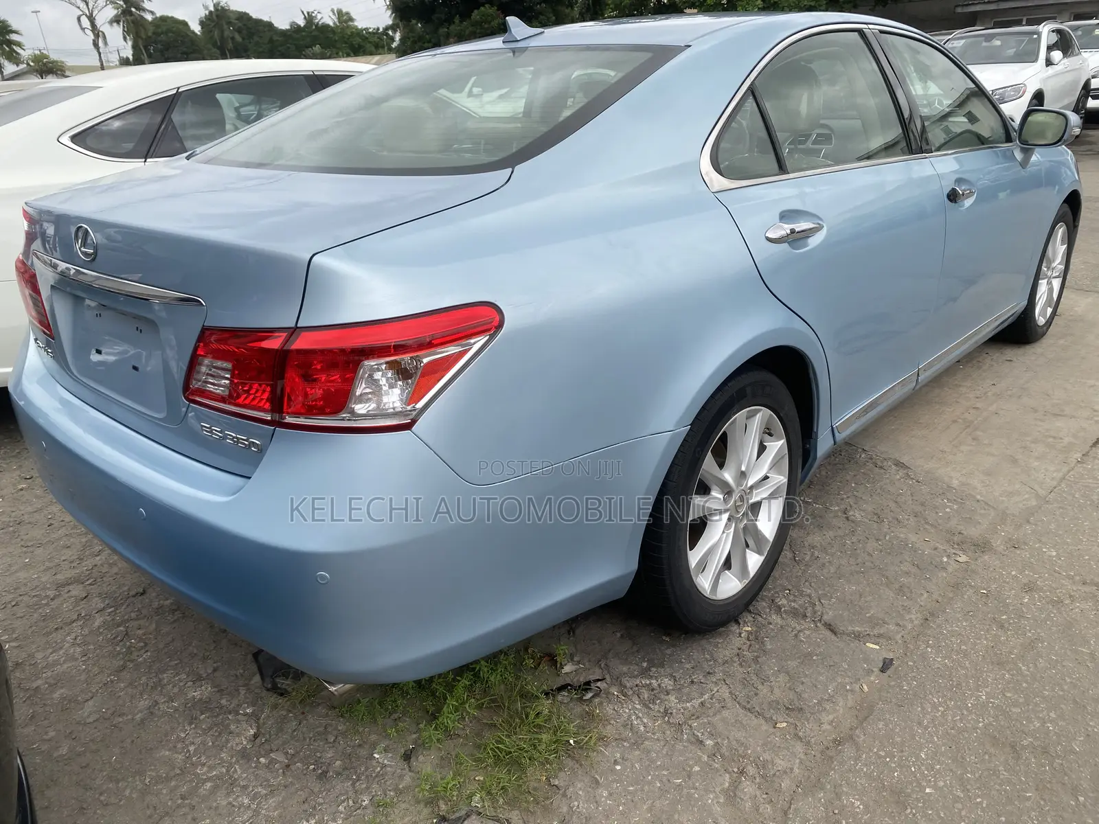 Lexus ES 350 2010 Blue