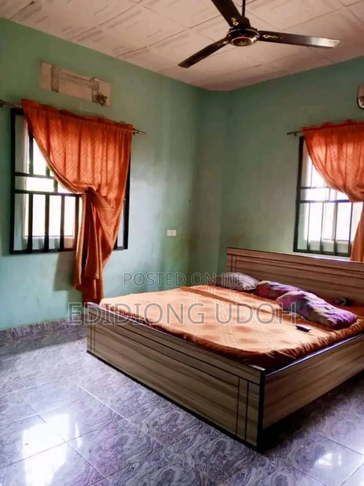 2bdrm Block of Flats in Goodland Estate Off for sale