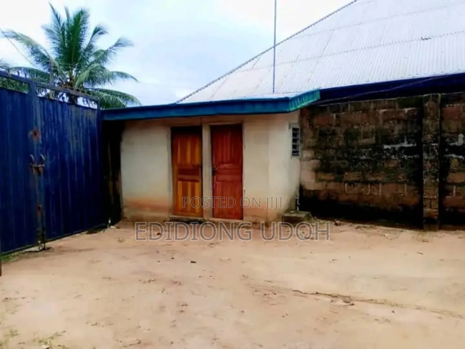 2bdrm Block of Flats in Goodland Estate Off for sale
