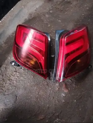 Set Rear Light Yaris 2019 Hatchback