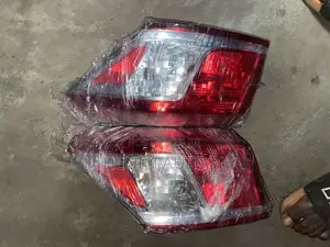 Set Rear Light Es 2010