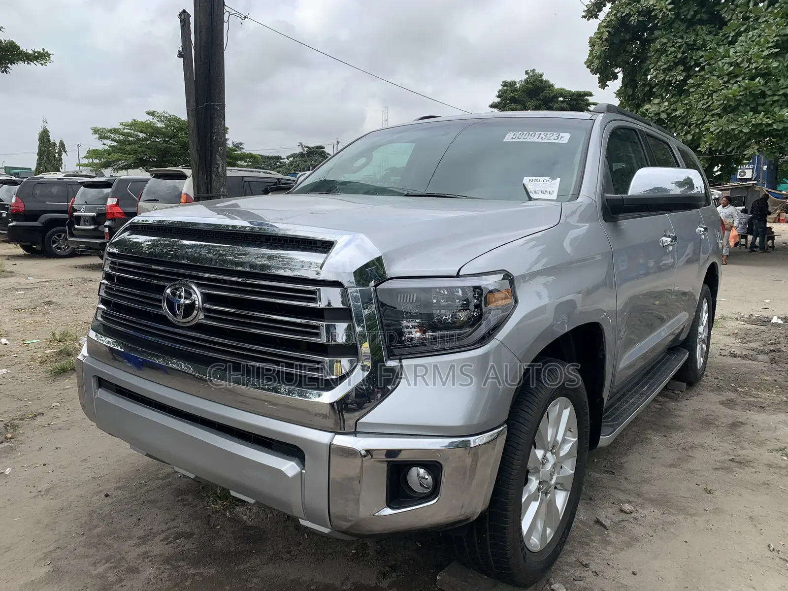 Toyota Sequoia 2017 Silver