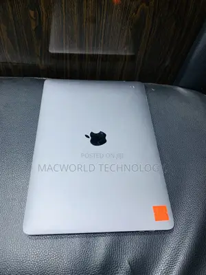 Laptop Apple MacBook Pro 2017 16GB Intel Core i7 SSD 1T