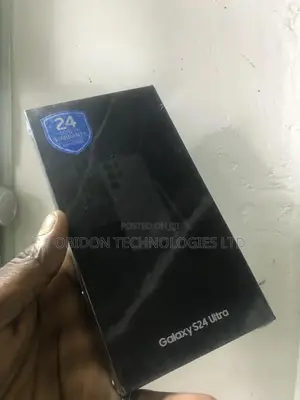 New Samsung Galaxy S24 Ultra 256 GB Black