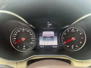 Mercedes-Benz C300 2015 Blue