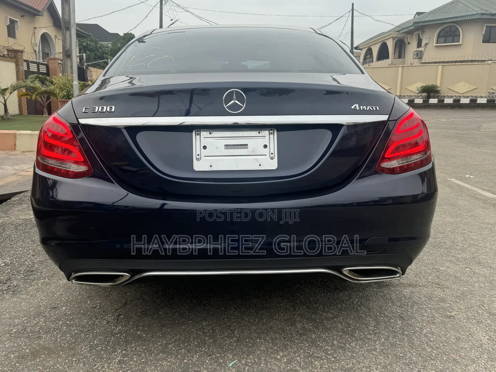Mercedes-Benz C300 2015 Blue