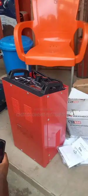 Maxmech Heavy Duty Car Battery Charger