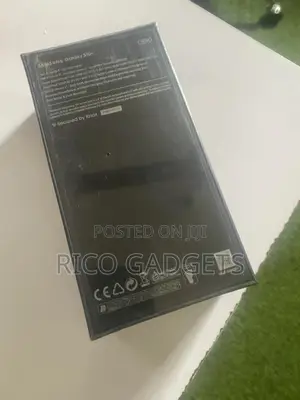 New Samsung Galaxy S10 Plus 128 GB Black