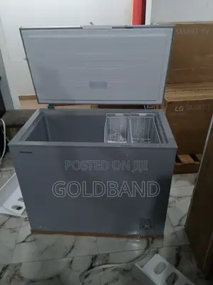 Modern 250L Hisense Fc340sh Chest Freezer
