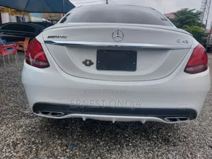 Mercedes-Benz C43 2017 White