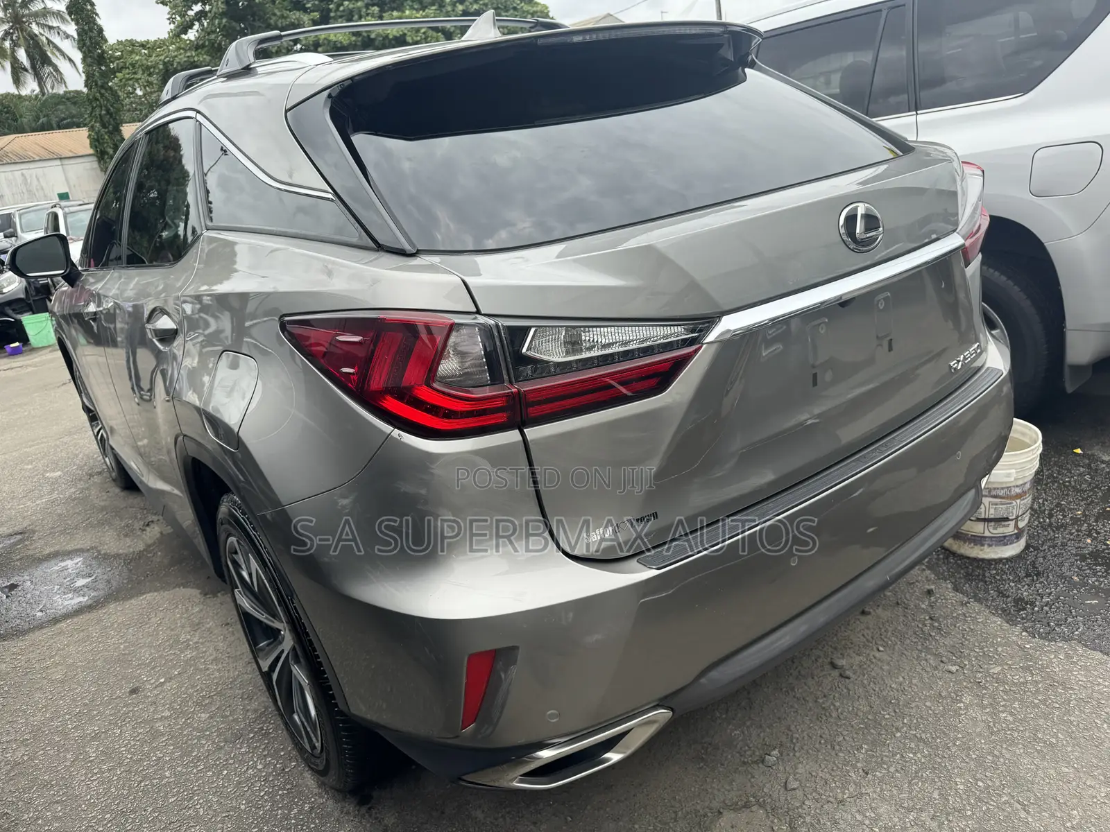 Lexus RX 350 AWD 2017 Gold