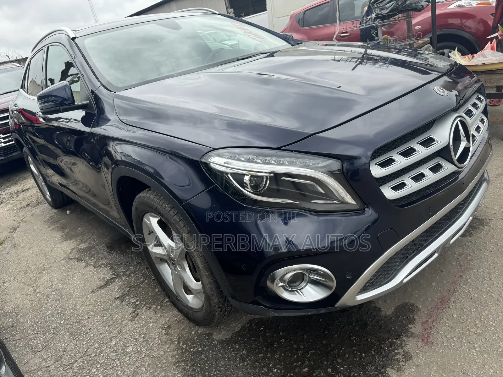 Mercedes-Benz GLA 250 2018 Blue