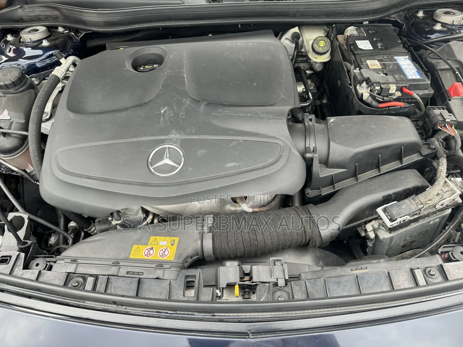 Mercedes-Benz GLA 250 2018 Blue