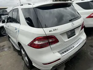Mercedes-Benz M Class 2014 White