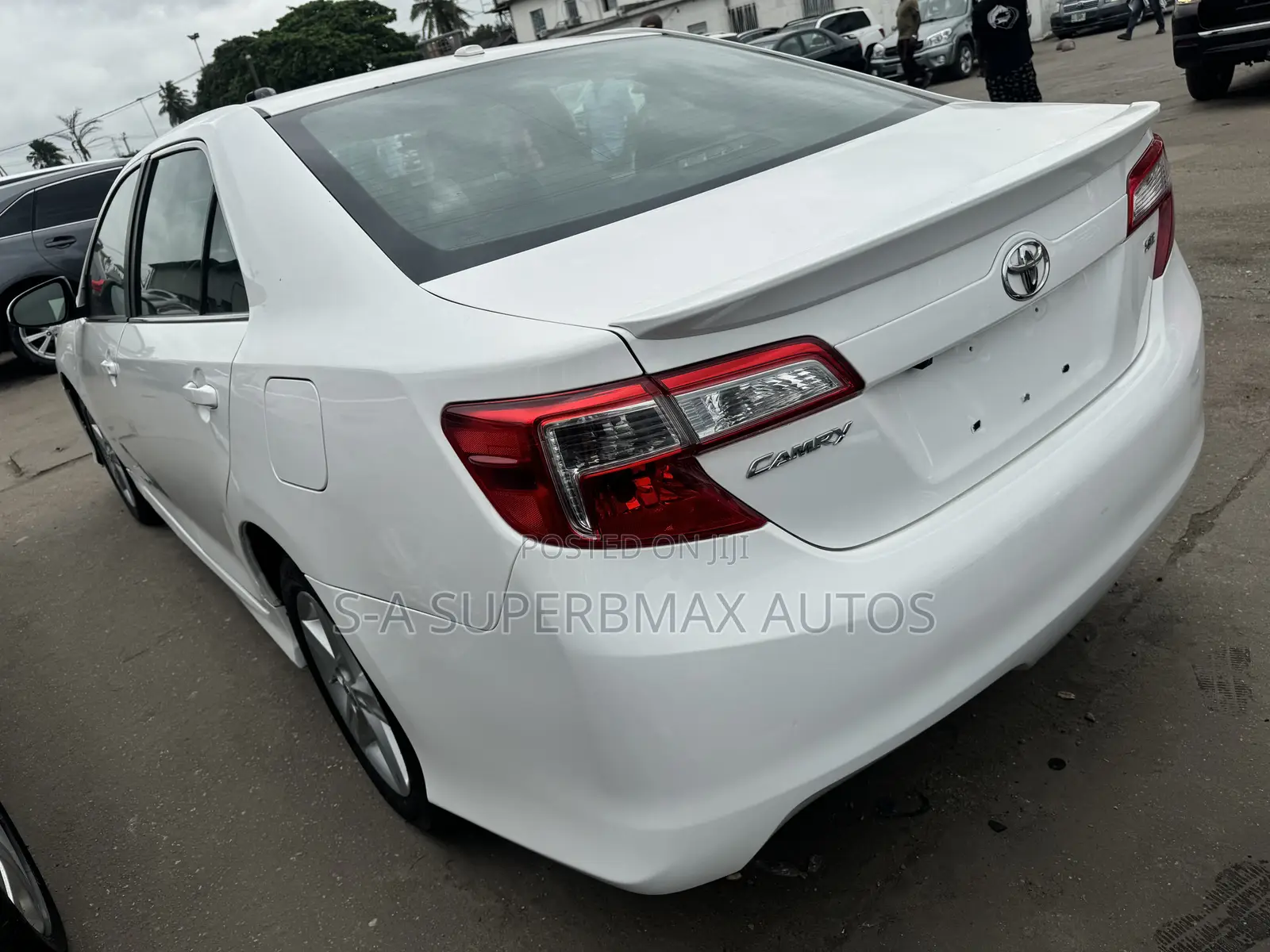 Toyota Camry 2013 White