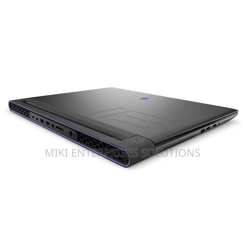 New Laptop Dell Allienware M18 R1 32GB Intel Core i9 SSD 2T