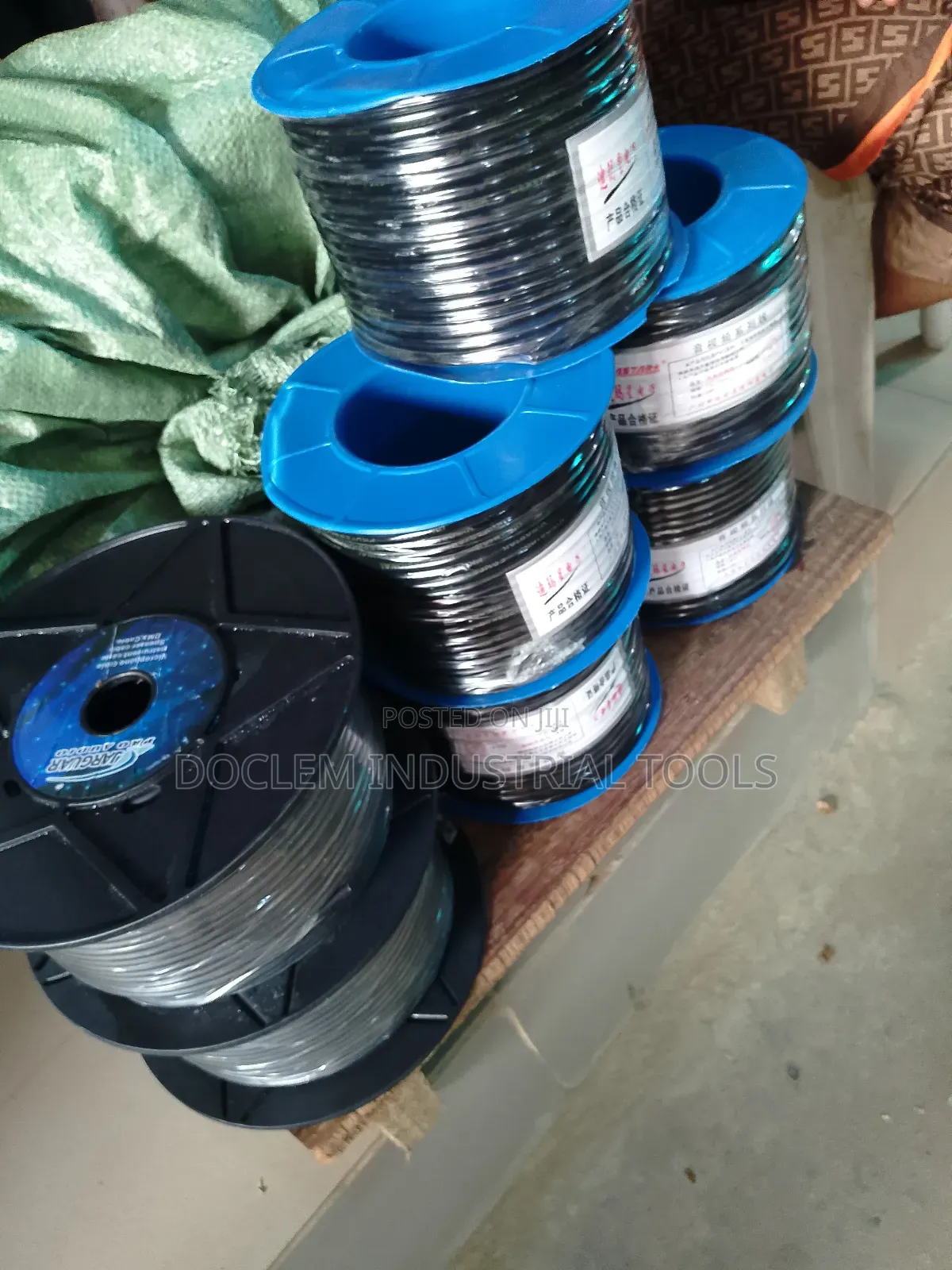 Roll of Mic Wire