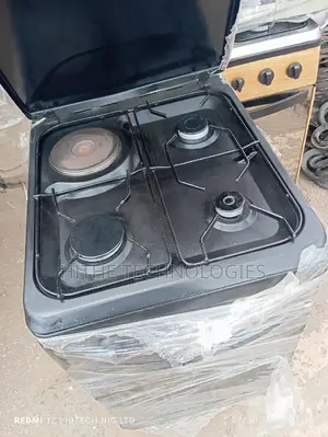 Neatly Used Budgeto Standing Gas Cooker With Hotplate