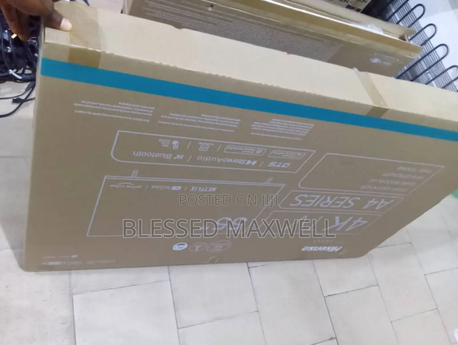 Hisense 55 Inches Smart TV