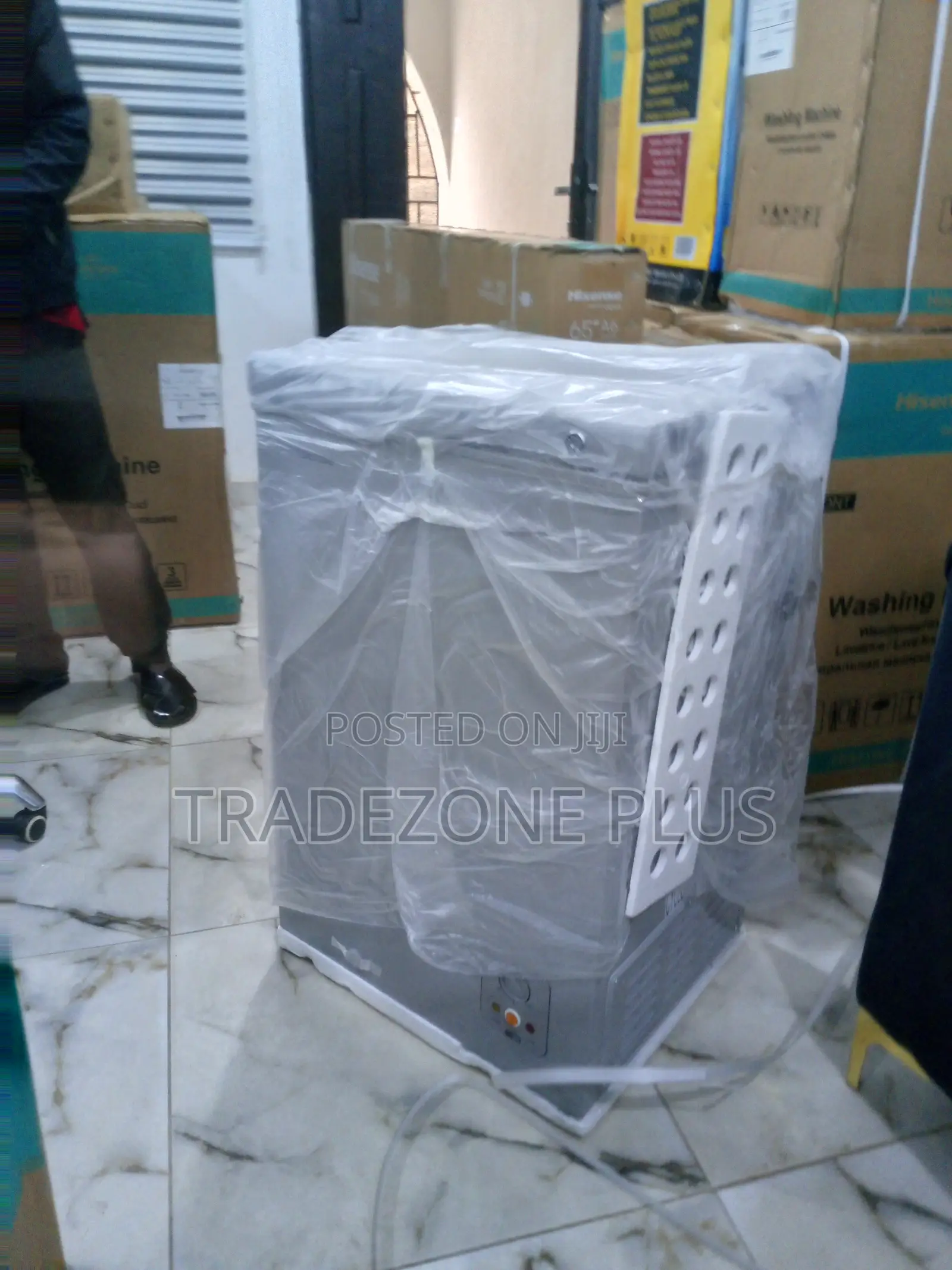 Effective Hisense 95L Chest Freezer