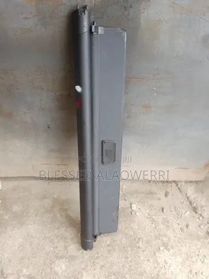 Booth Cover Range Rover Vela 2019