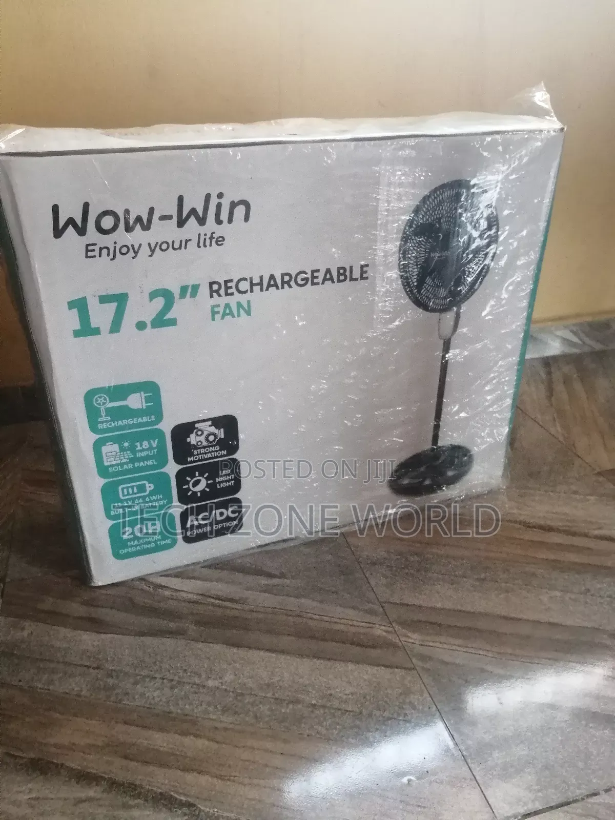 The New Wow Win Black 17.2 Rechargeable Fan